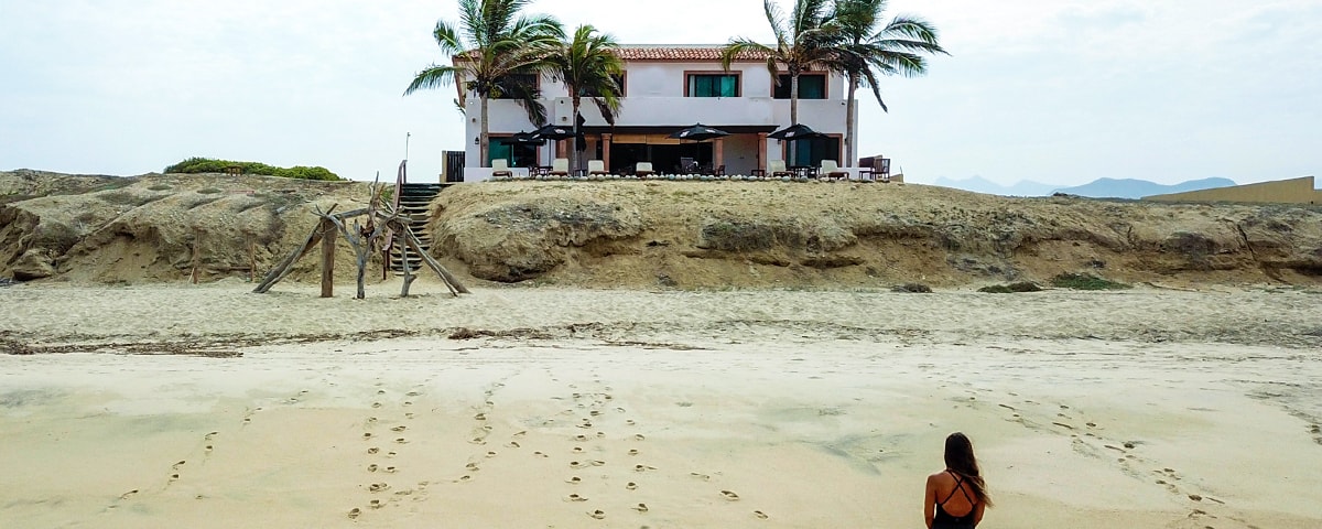 Cerritos Beach Inn